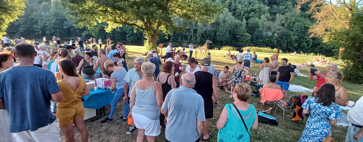 14 JUILLET –   Pique-nique républicain, musique et spectacle de feu